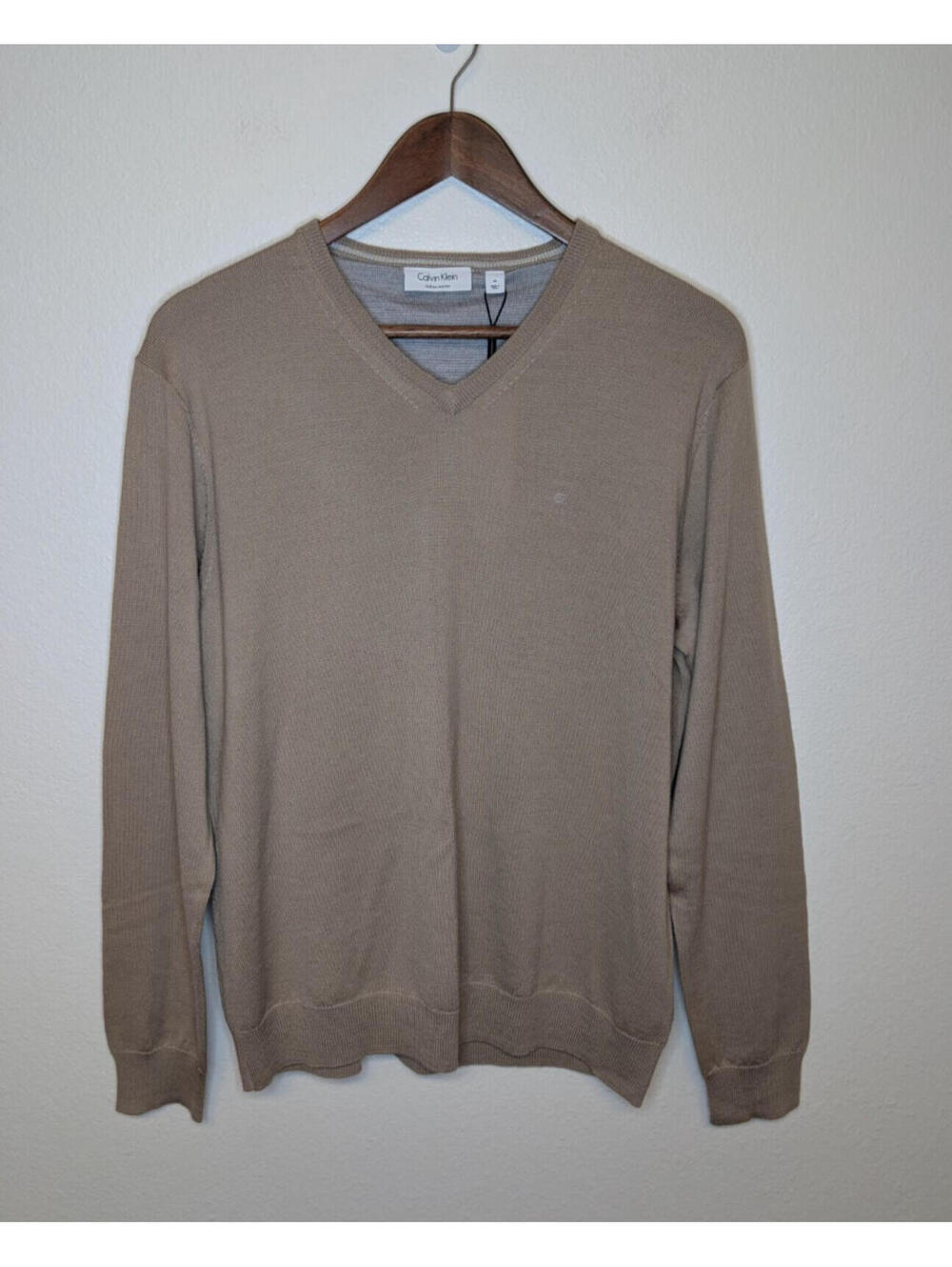 Calvin Klein Mens Sweater Italian Merino Wool Tan V Neck Size M NWT